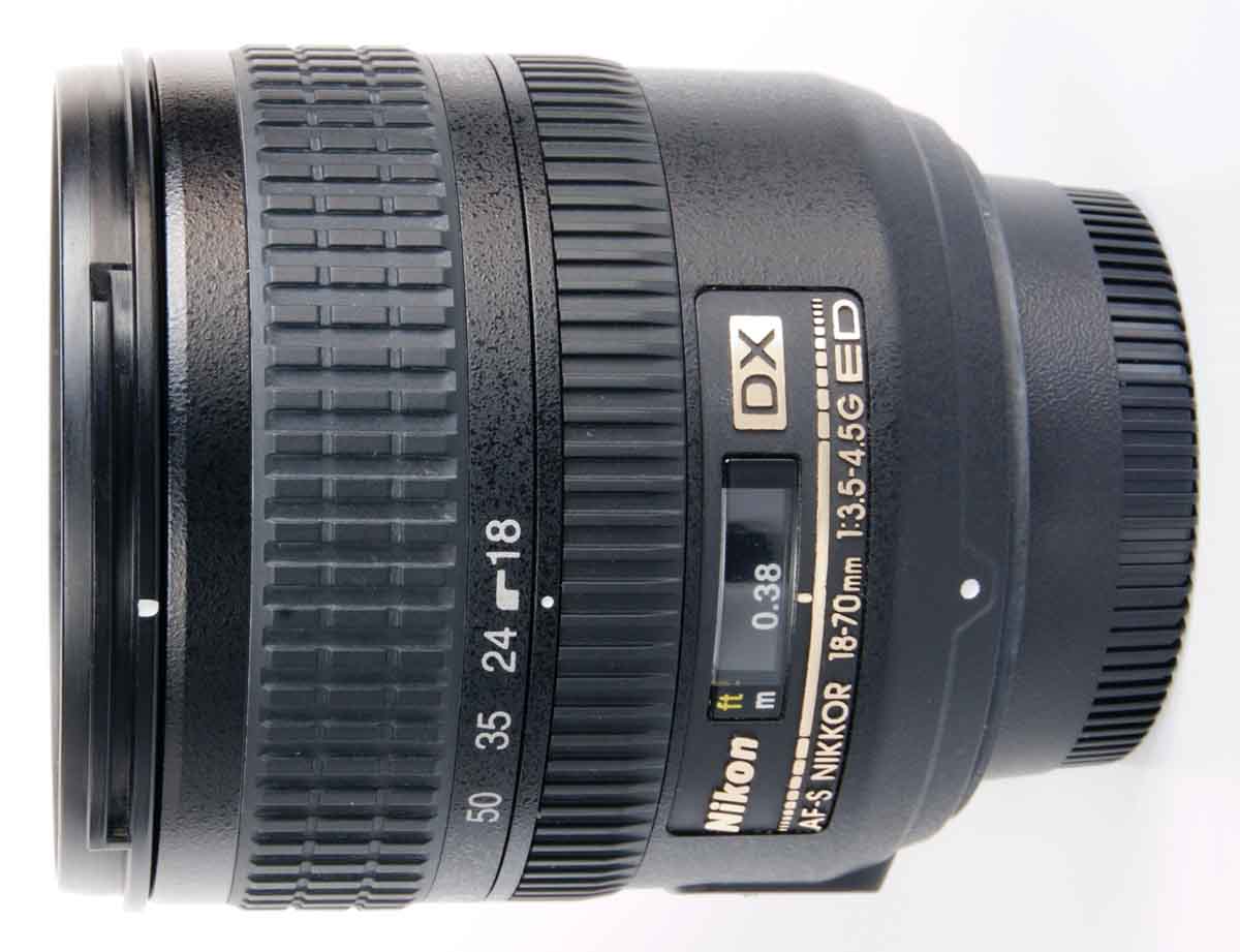 Nikon AF-S 18-70mm F3.5-4.5G