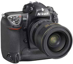 Nikon D2xs