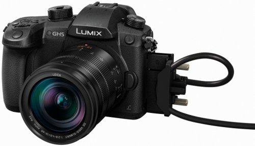 Panasonic_DC-GH5_HDMI.jpg