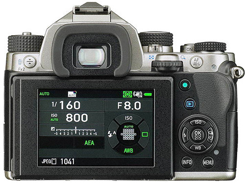 Pentax_KP_rear.jpg