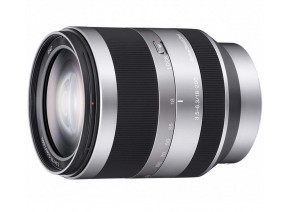 Sony E 18-200mm f/3.5-6.3 OSS