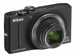 Nikon Coolpix S8200