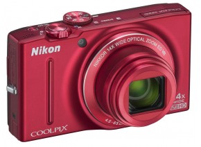 Nikon Coolpix S8200