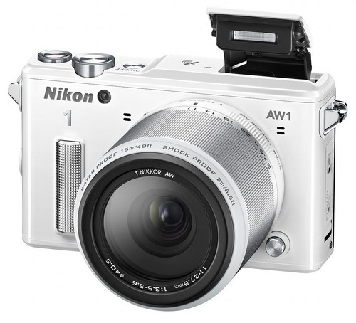 Nikon 1 AW1, prvi robusni, vodootporni digitalni mirrorless.