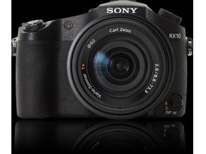 Sony predstavio RX10