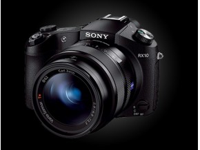 Sony predstavio RX10