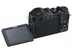 Nikon Coolpix P7800