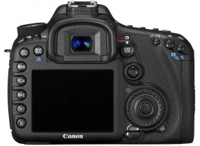 Canon EOS 7D 18-200 IS