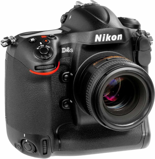 Nikon D4S dobija novi firmware, verziju 1.20