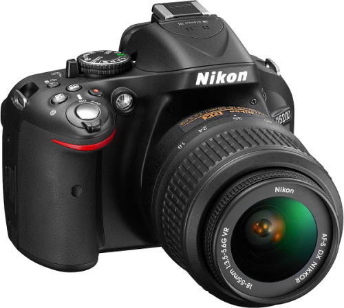 Novi firmware stigao i za Nikon D7100 i Nikon D5200