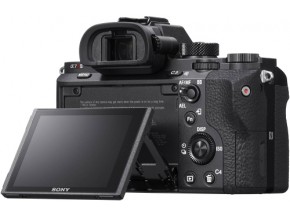 Sony A7R II dobija novi firmware