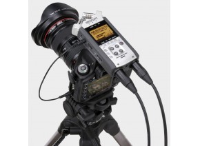 Zoom H4nSP recorder