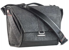 Peak Design Everyday Messenger 13 (Charcoal)