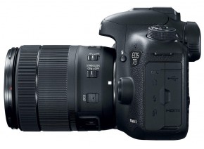 Canon EOS 7D Mark II 18-135 IS USM