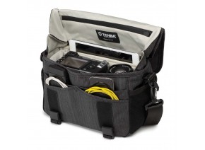 Tenba DNA 8 Messenger Bag (Graphite)