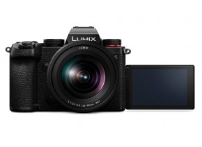 Panasonic Lumix S5