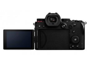 Panasonic Lumix S5