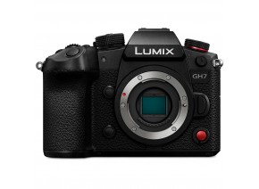 Panasonic Lumix GH7