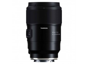 Tamron 90mm f/2.8 Di III VXD Macro za Sony E-Mount