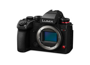 Panasonic Lumix S1R II