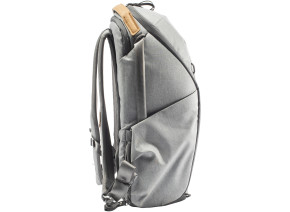 Peak Design Everyday Backpack Zip (20L, Ash) - Svetlosivi ranac BEDBZ-20-AS-2