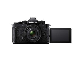 Nikon Zf + 40mm f/2 SE