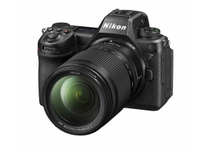 Nikon Z6 III 24-200 