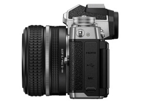 Nikon Zfc + 28mm f/2.8 SE (Silver)