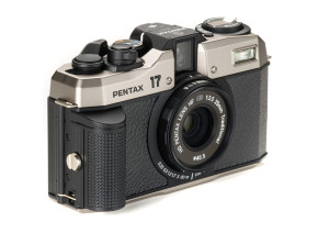 Pentax 17