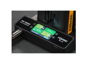 Accsoon TopRig brzi punjač 100 W sa 4 ležišta za NP‑F baterije (BC01)