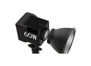SmallRig 4376 LED Video Light COB RC 60B with Powerbank Clamp - slika 3